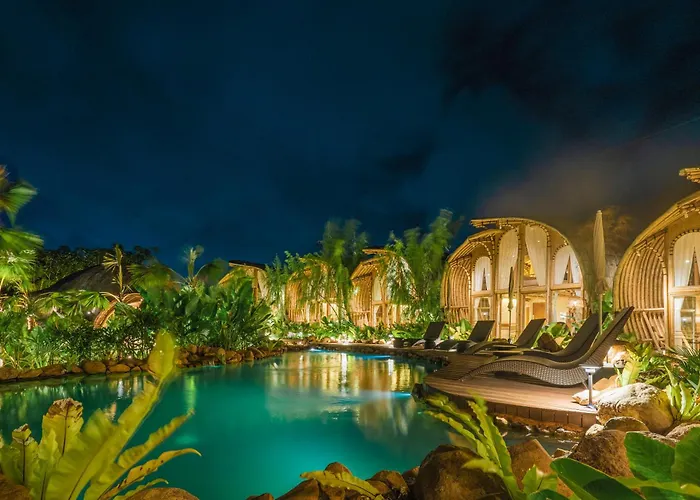 Curve Boutique Villa Tanah Lot